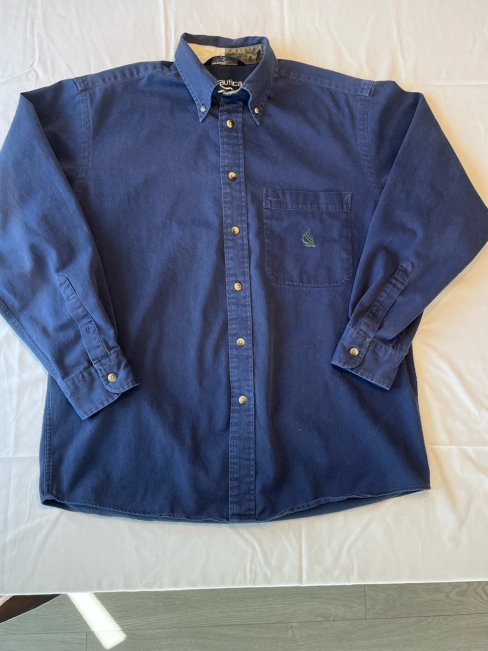 Nautica Blue Button Down Shirt Mens Medium Sail Logo Classic Y2K